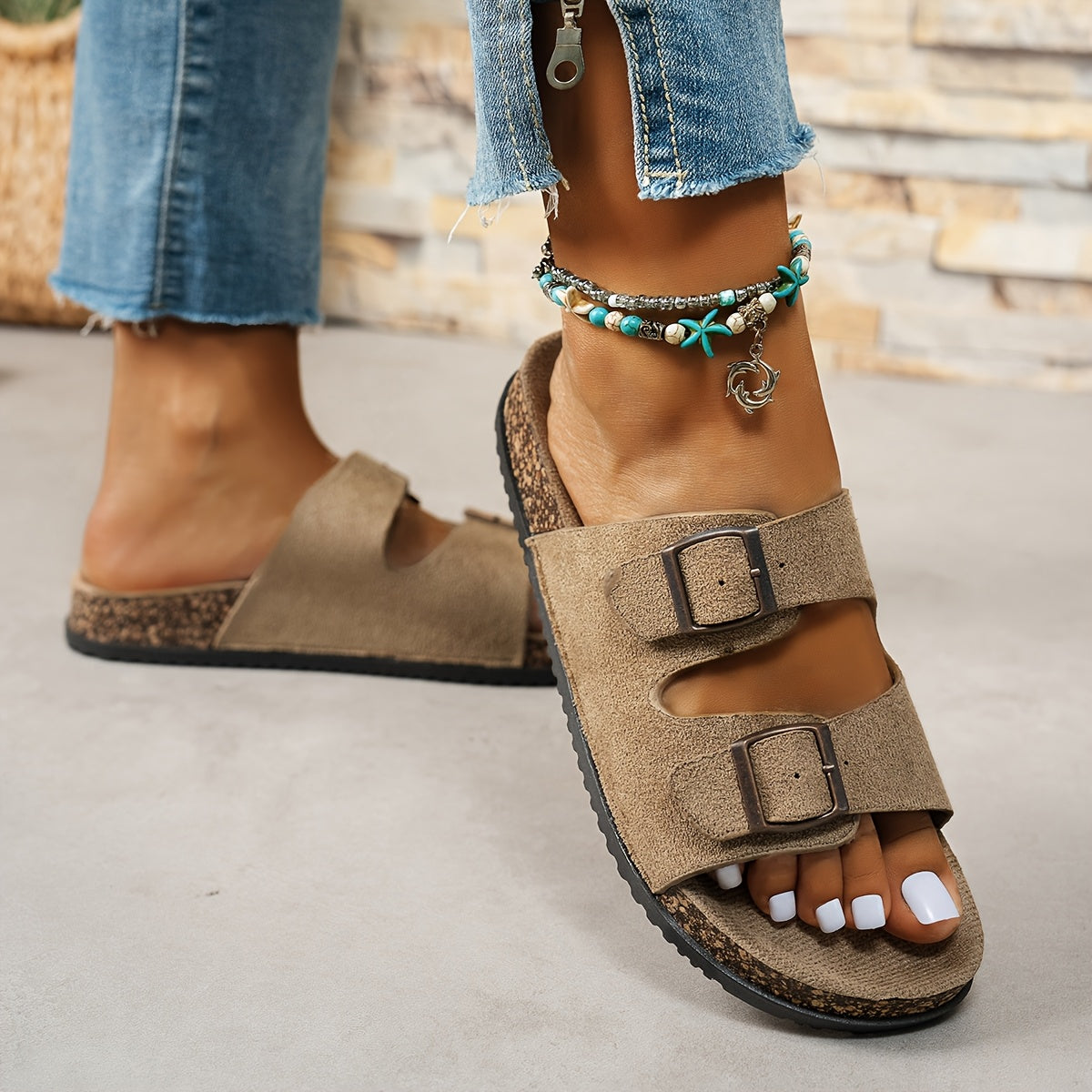 Elegant Summer Slippers for Women – Thick-Sole Solid Color Flip-Flops for Indoor & Outdoor Use