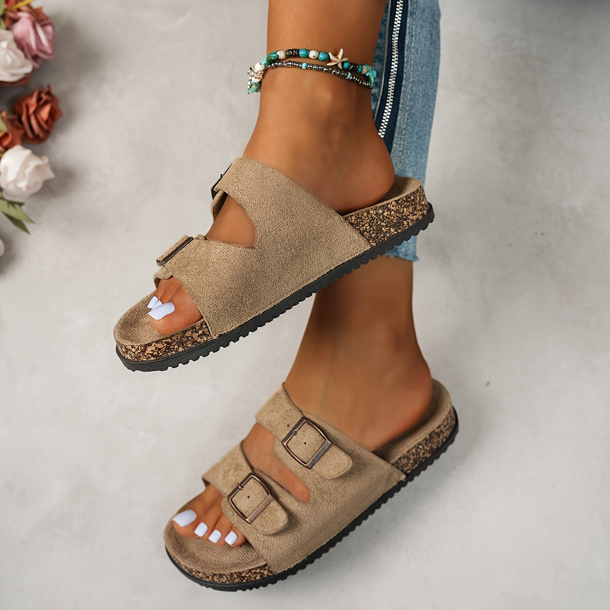Elegant Summer Slippers for Women – Thick-Sole Solid Color Flip-Flops for Indoor & Outdoor Use