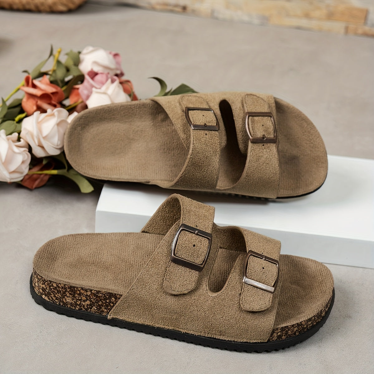 Elegant Summer Slippers for Women – Thick-Sole Solid Color Flip-Flops for Indoor & Outdoor Use